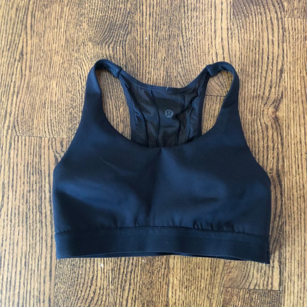 Lululemon Fresh In Mesh Bra Size 6 - Lightly Used